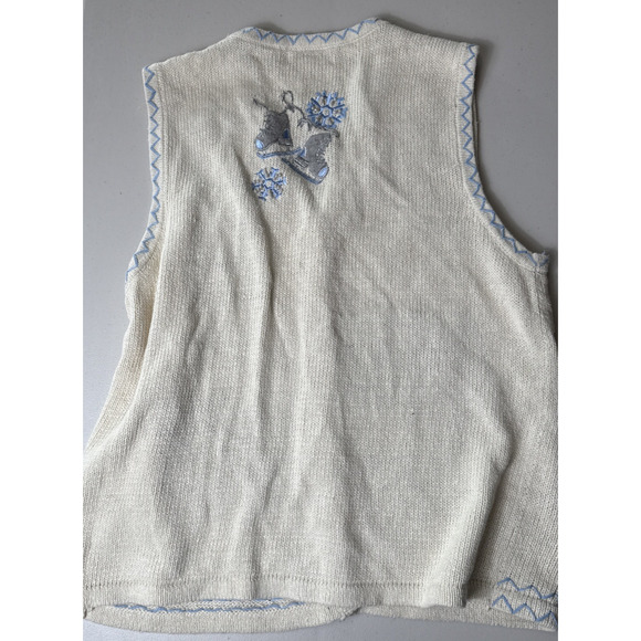 Women’s Vintage Winter Sweater Vest Size M Holiday Blue White Christmas Y2K 90s - Picture 11 of 11